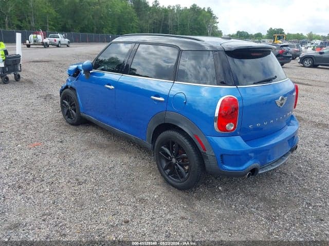 2013 MINI COUNTRYMAN COOPER 3