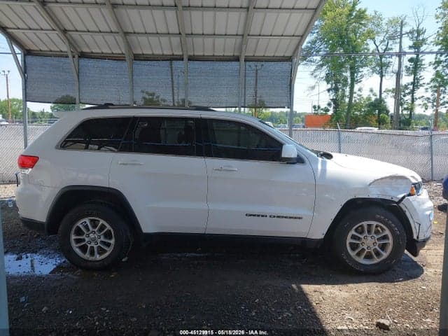 2018 JEEP GRAND CHEROKEE LAREDO E 4X4 13