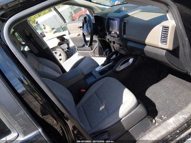 2022 NISSAN FRONTIER SV 4X4 5