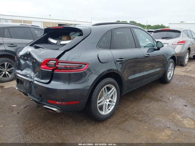 2017 PORSCHE MACAN 4