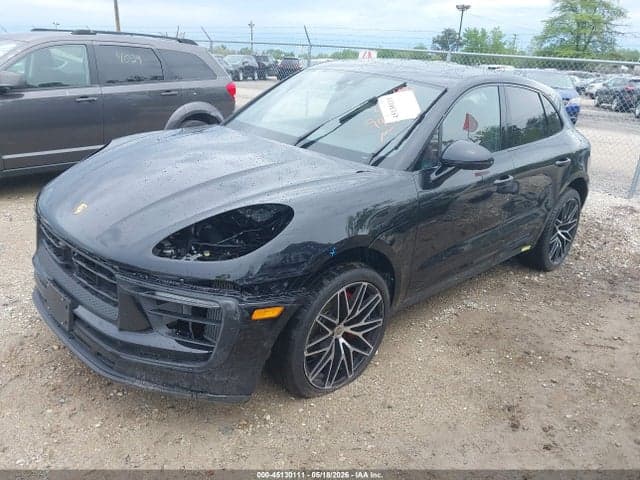 2026 PORSCHE MACAN S 2