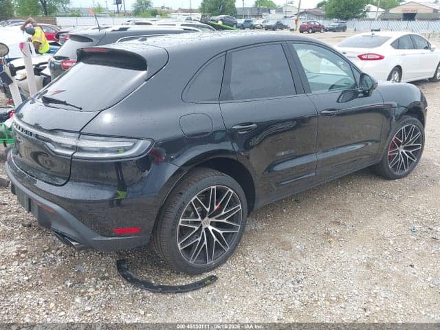 2026 PORSCHE MACAN S 4