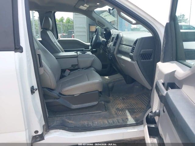 2017 FORD F-250 XL 5