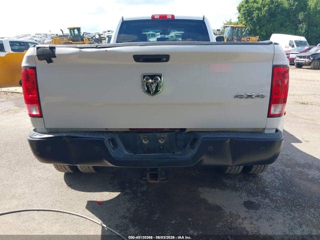 2017 RAM 3500 TRADESMAN 4X4 8' BOX 15