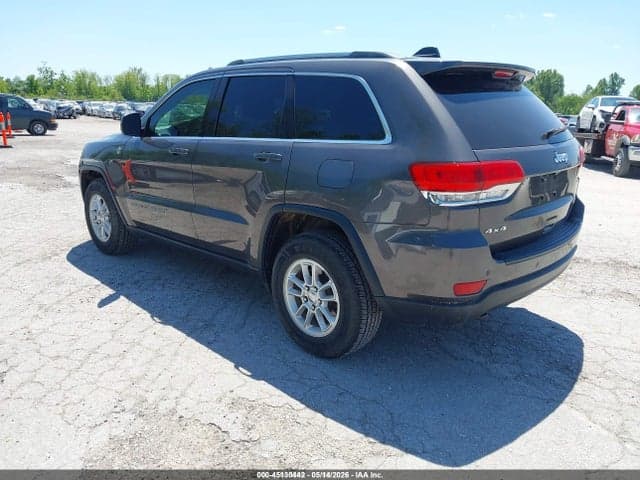 2019 JEEP GRAND CHEROKEE LAREDO E 4X4 3
