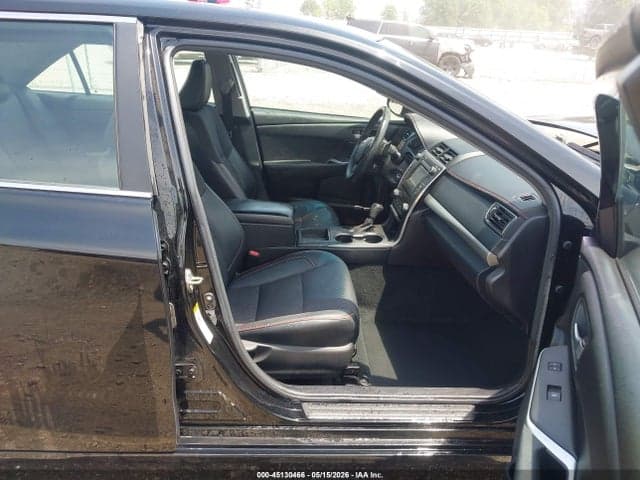 2017 TOYOTA CAMRY SE 5
