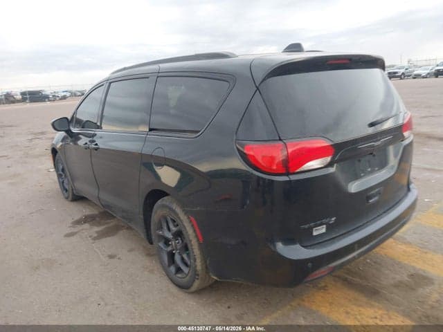 2019 CHRYSLER PACIFICA TOURING L 3