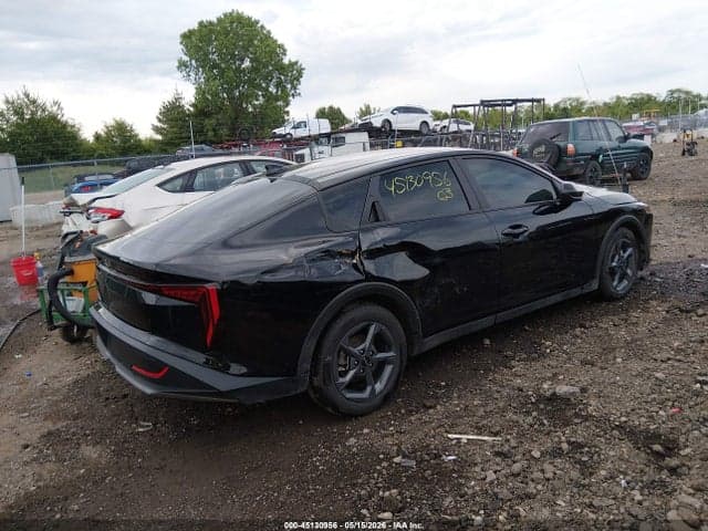 2025 KIA K4 LXS 4