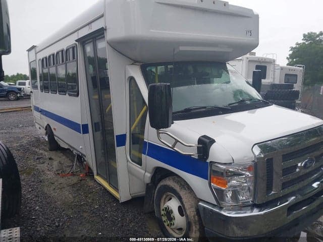 2025 FORD E-450 CUTAWAY 1