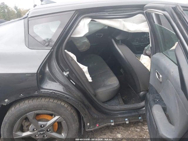 2025 KIA K4 LXS 8