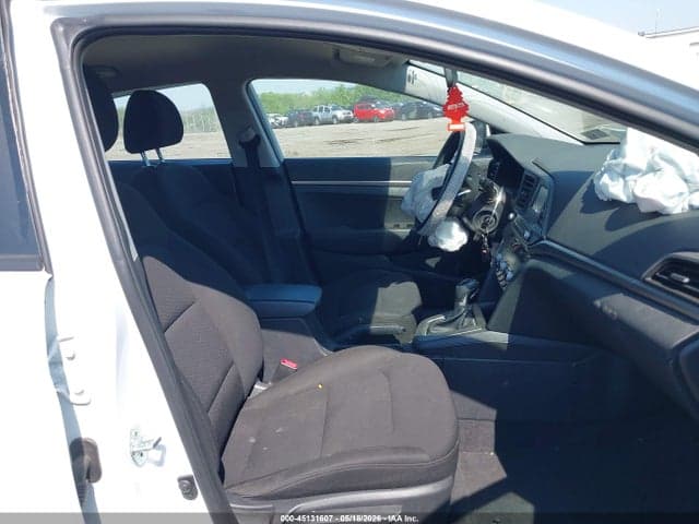 2020 HYUNDAI ELANTRA SE 5