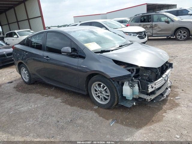 2020 TOYOTA PRIUS LE 1
