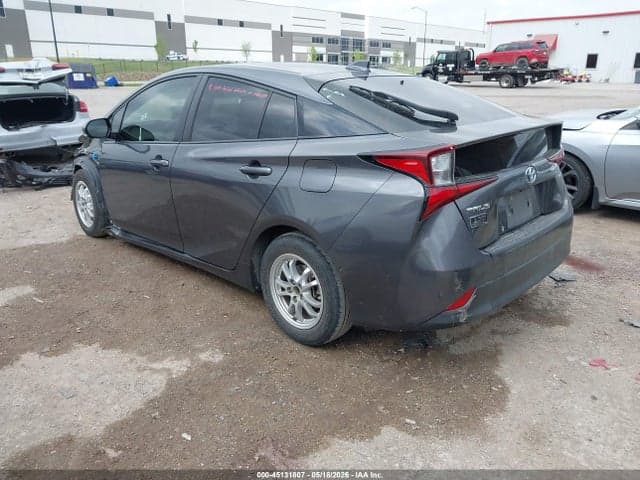 2020 TOYOTA PRIUS LE 3
