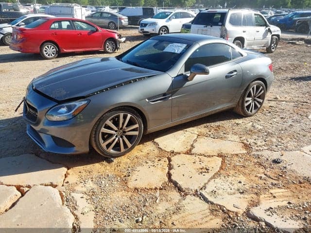 2018 MERCEDES-BENZ SLC 300 2