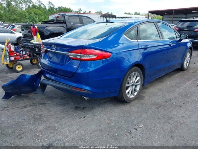 2017 FORD FUSION SE 4