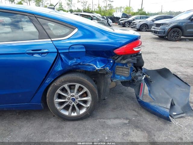 2017 FORD FUSION SE 6