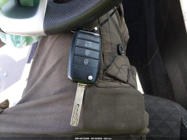 2020 KIA RIO S 11