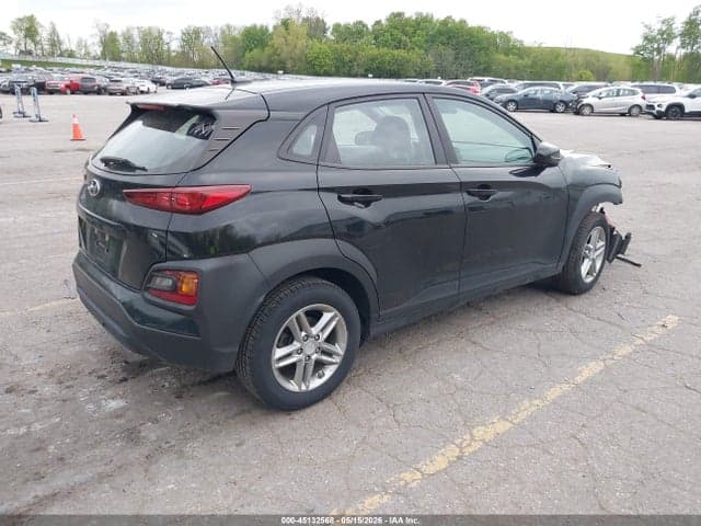 2020 HYUNDAI KONA SE 4