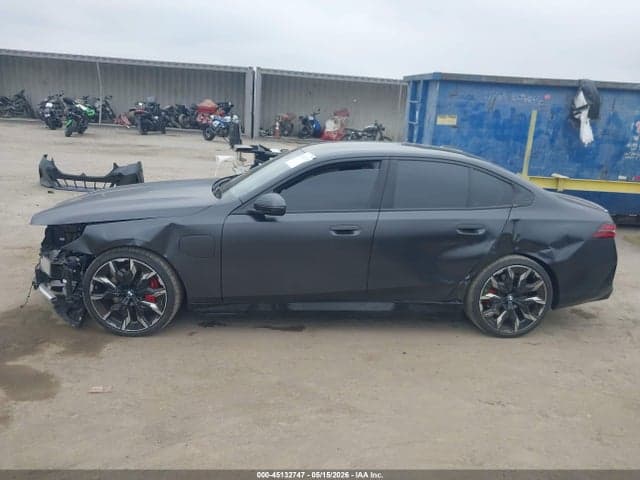 2026 BMW 550E XDRIVE 15
