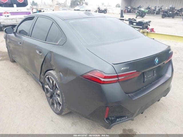 2026 BMW 550E XDRIVE 3