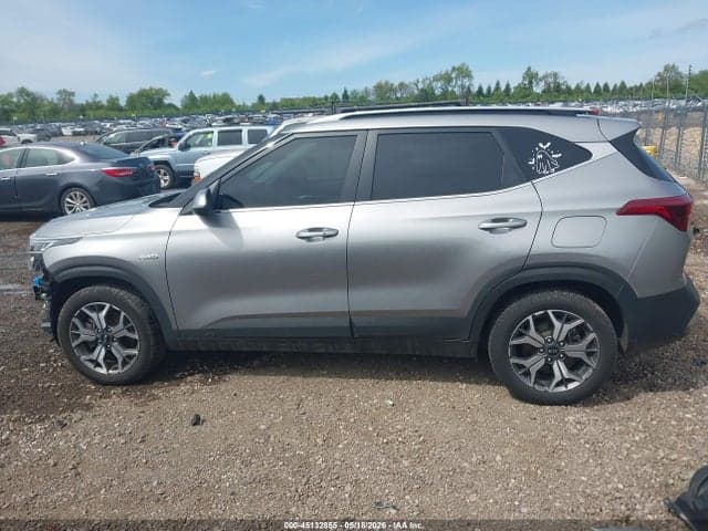 2021 KIA SELTOS EX 15