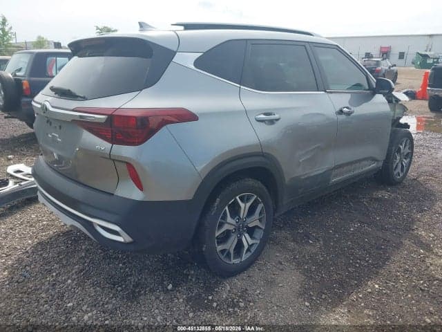 2021 KIA SELTOS EX 4