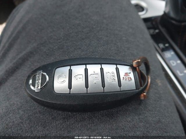 2020 NISSAN ALTIMA SR FWD 11