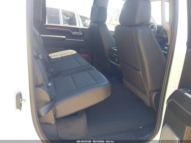 2025 GMC SIERRA 3500HD DENALI 8