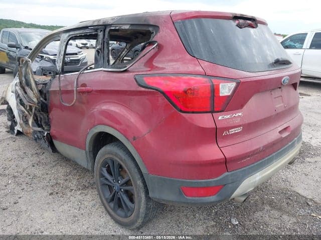 2019 FORD ESCAPE SE 3