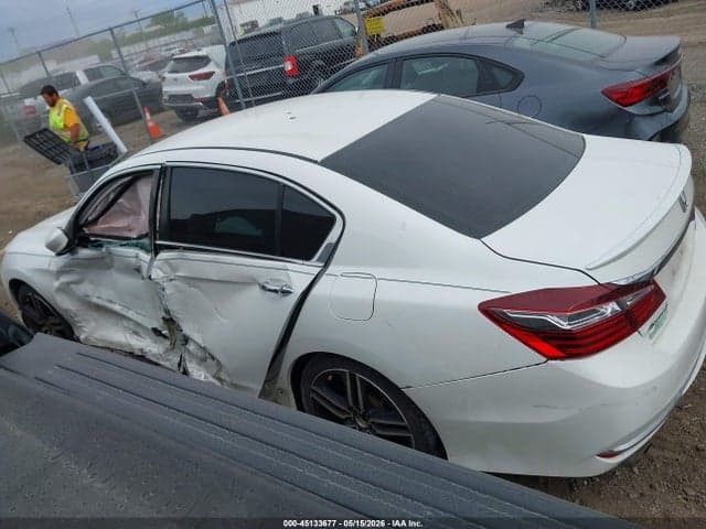 2017 HONDA ACCORD SPORT SE 15