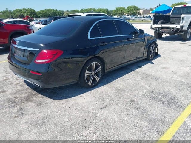 2017 MERCEDES-BENZ E 300 4