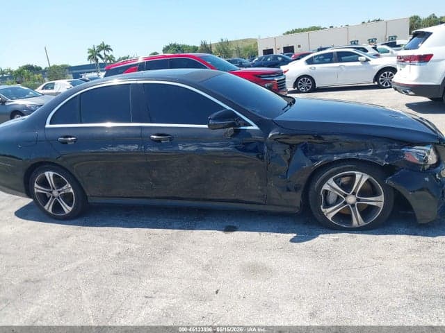 2017 MERCEDES-BENZ E 300 6