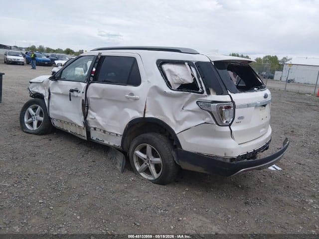 2017 FORD EXPLORER XLT 3