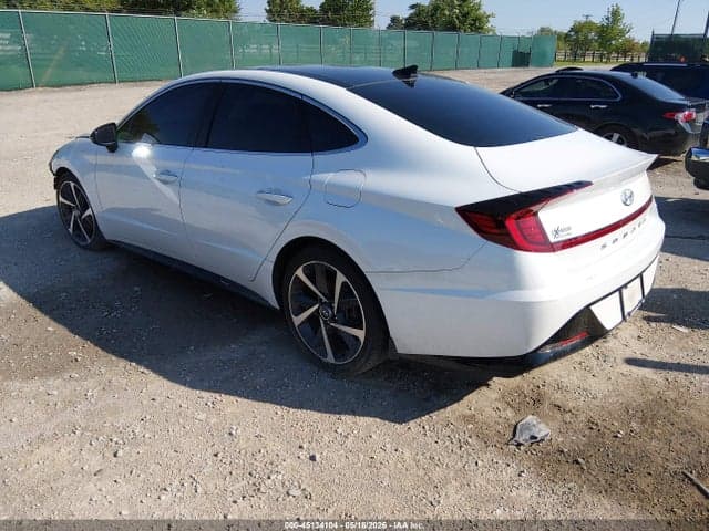 2021 HYUNDAI SONATA SEL PLUS 3