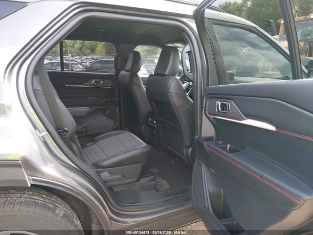 2025 FORD EXPLORER ST-LINE 8
