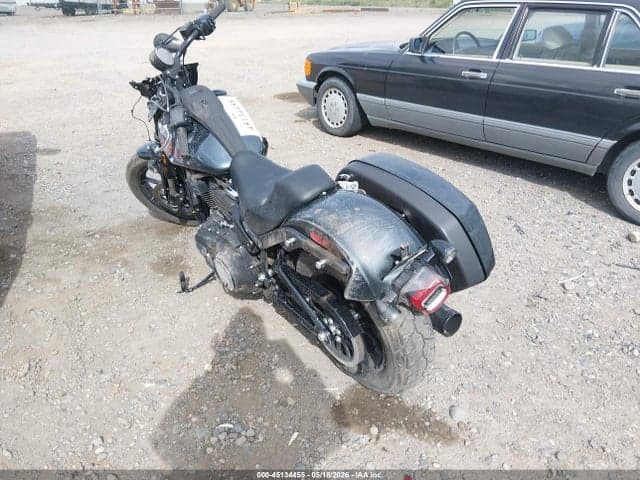 2025 HARLEY-DAVIDSON FXLRST 3