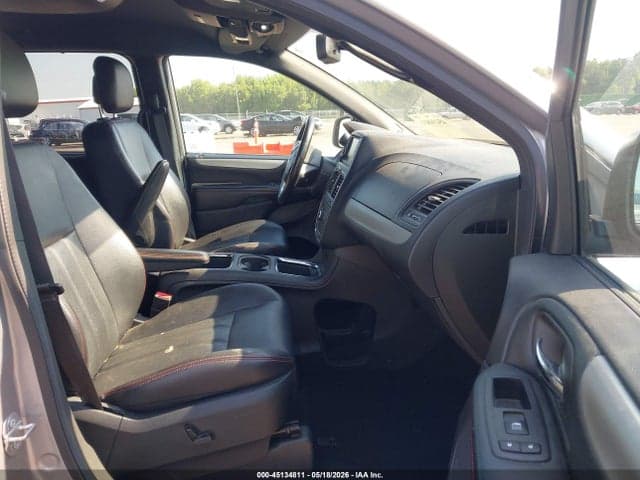 2019 DODGE GRAND CARAVAN GT 5