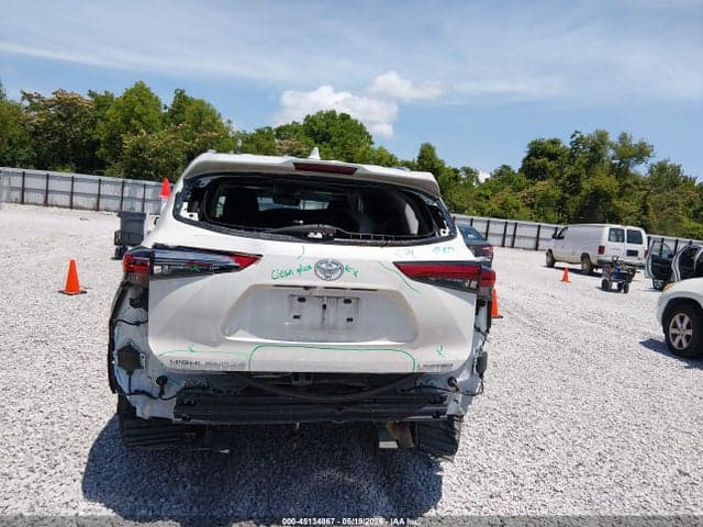 2021 TOYOTA HIGHLANDER LIMITED 6