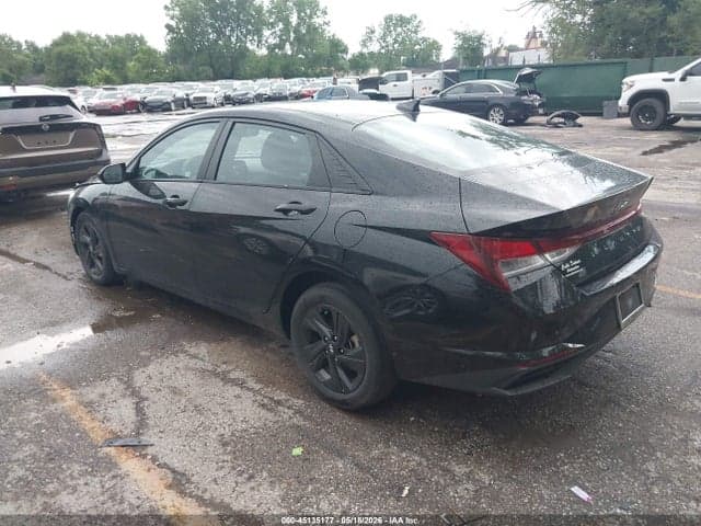 2023 HYUNDAI ELANTRA SEL 3