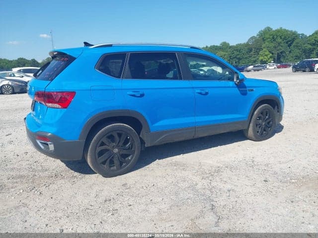 2023 VOLKSWAGEN TAOS 1.5T SE 4