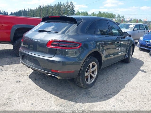 2017 PORSCHE MACAN 4