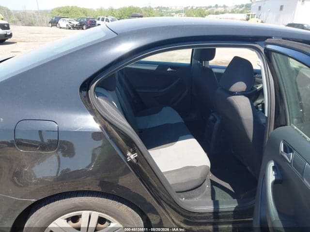 2017 VOLKSWAGEN JETTA 1.4T S 8