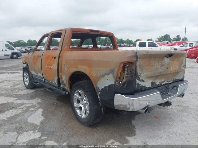 2016 RAM 1500 LARAMIE 3