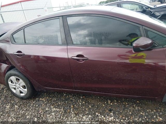 2017 KIA FORTE LX 13