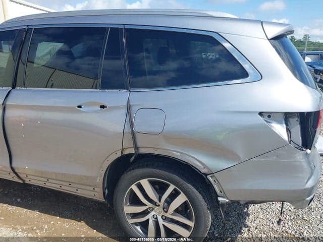 2017 HONDA PILOT TOURING 22