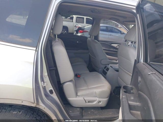 2017 HONDA PILOT TOURING 8