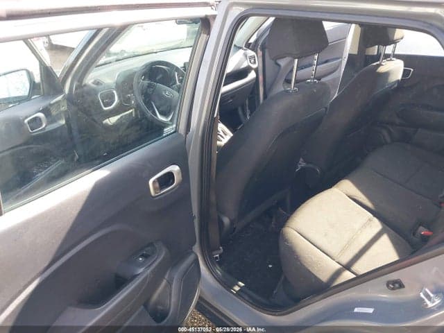 2021 HYUNDAI VENUE SE 8