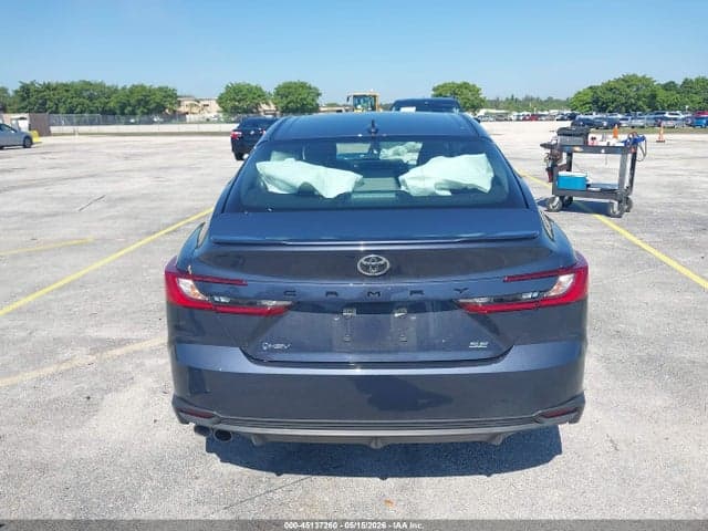 2026 TOYOTA CAMRY SE 17