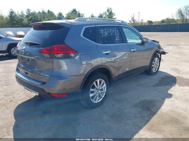 2017 NISSAN ROGUE SV 4
