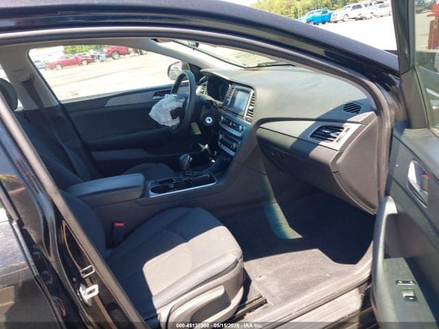 2019 HYUNDAI SONATA SE 5